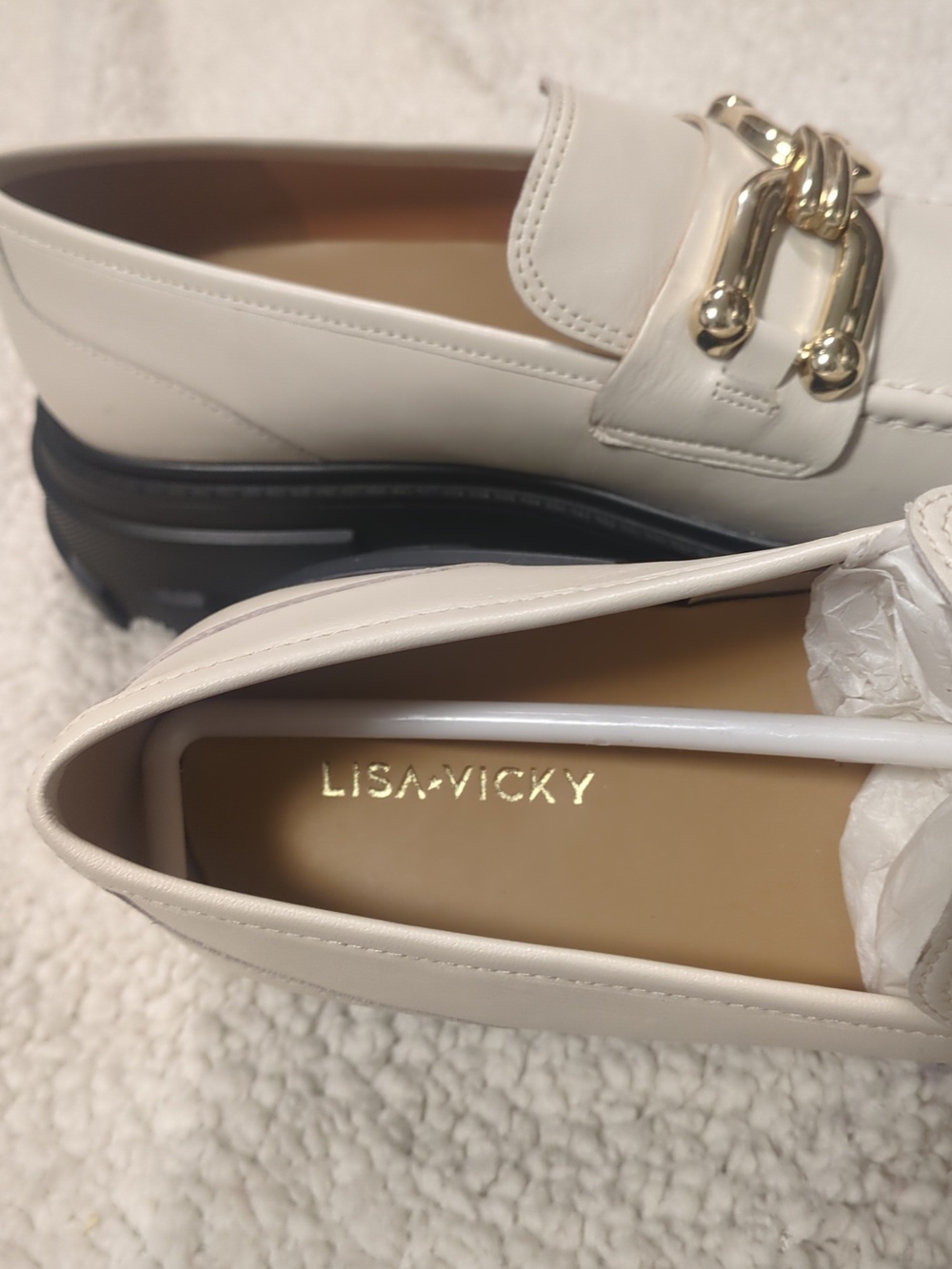 Lisa & Vicky Decide-V Loafer Moccasin Women’s Size 9 NWOT Winter White Gold - Picture 2 of 14